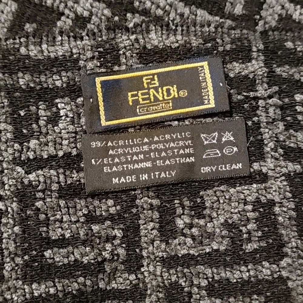 Authentic Fendi Scarf - Picture 5 of 5